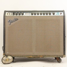 1974 Fender Twin Reverb –